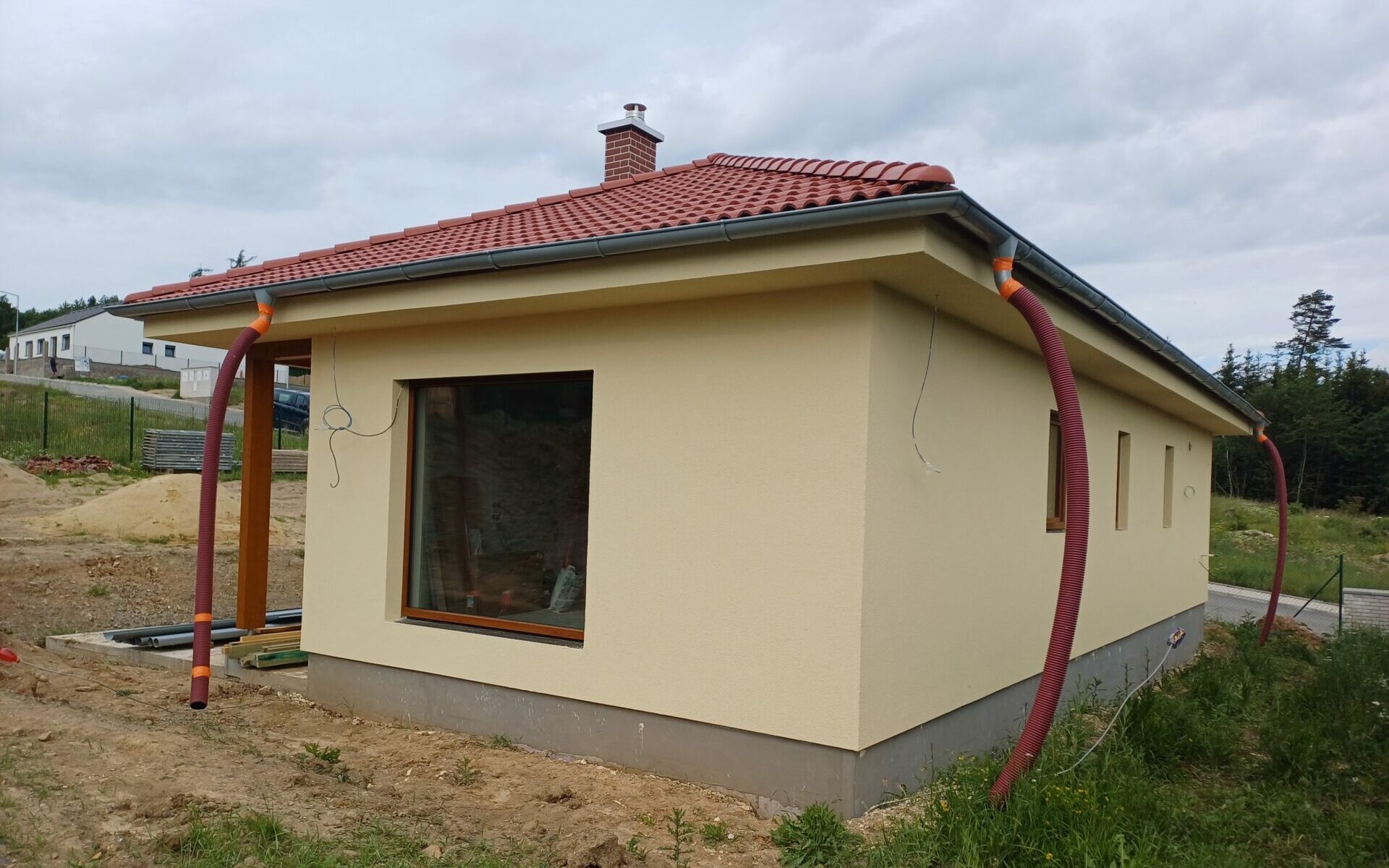 DŮM NA MÍRU