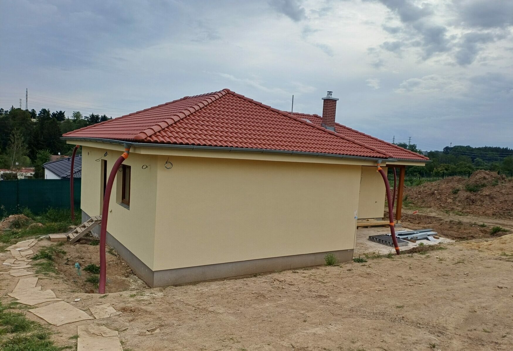 DŮM NA MÍRU
