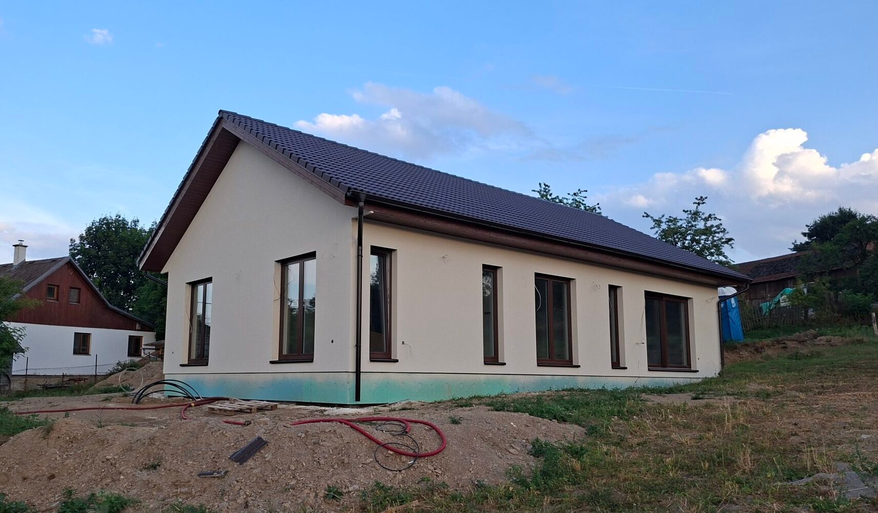 Zvětšit VYSNĚNÝ DŮM